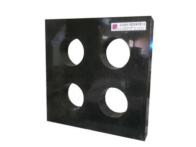 Winkelnormal 90° aus Schwarzem Natur-Hartgestein